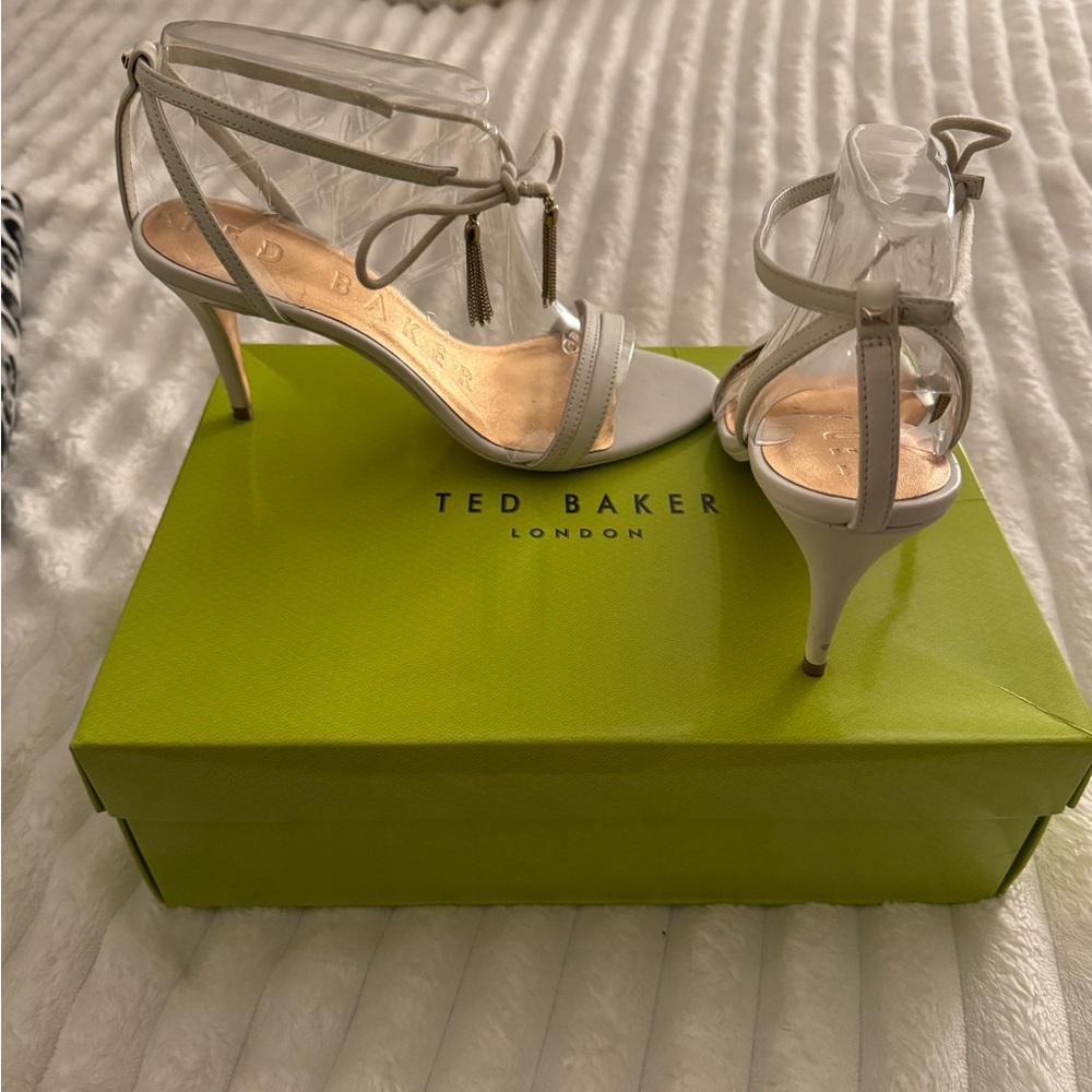 Ted Baker Women's Cream Heels with Bow Detail